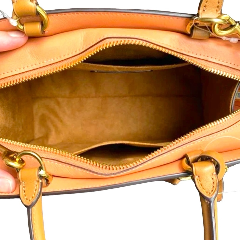 Coach Zoe Carryall NWT - Picture 4 of 7